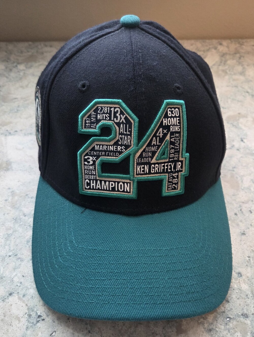 Ken Griffey Jr. 24 Patch Baseball Cap - New Era Brand - Size Small/Medium - NWOT